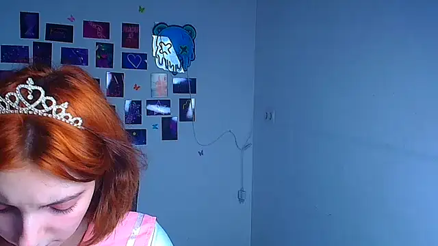 Snapshot of Butterfly_Milly chatting on 04-01-26, 02:25 Butterfly Milly online show from 04-01-26, 02:25