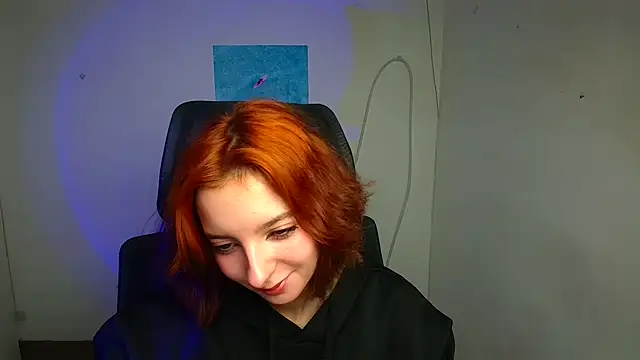 Snapshot of Butterfly_Milly chatting on 04-06-26, 11:33 Butterfly Milly online show from 04-06-26, 11:33