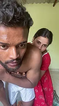 Snapshot of hornysofiya chatting on 04-15-26, 07:48 hornysofiya online show from 04-15-26, 07:48