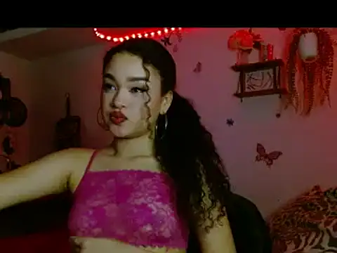 Snapshot of angel_lust1 chatting on 04-13-26, 10:48 angel lust1 online show from 04-13-26, 10:48