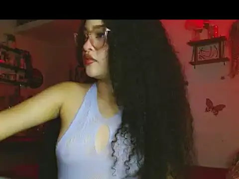 Snapshot of angel_lust1 chatting on 04-18-26, 01:20 angel lust1 online show from 04-18-26, 01:20