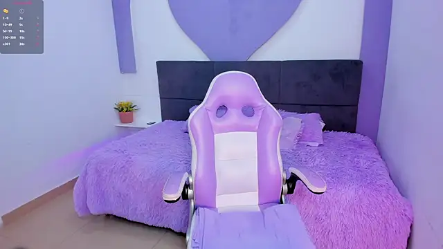 Snapshot of princess_skinny_ chatting on 07-10-26, 02:16 princess skinny online show from 07-10-26, 02:16