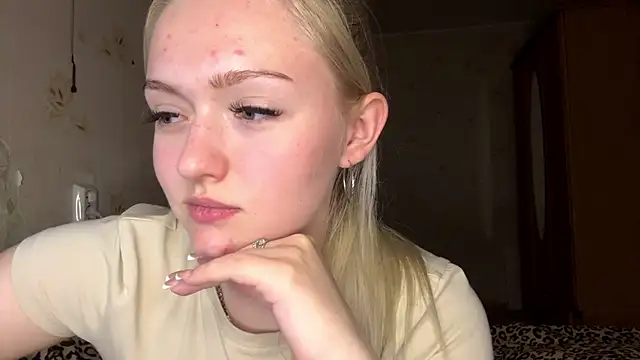 Sophia Blonde online show from 04-20-26, 03:26