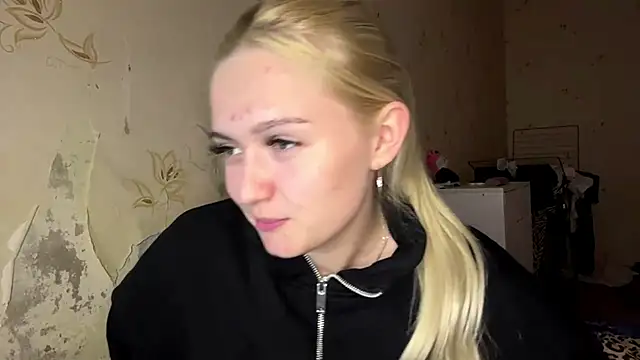 Sophia Blonde online show from 04-27-26, 03:10