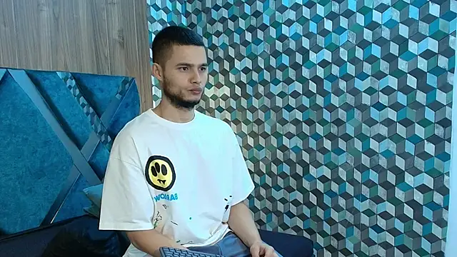 Snapshot of Joaho_Fernandez chatting on 07-21-26, 08:00 Joaho Fernandez online show from 07-21-26, 08:00