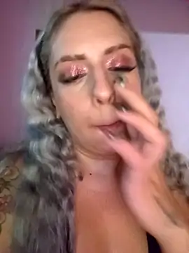 Yiyi 666 online show from 03-31-26, 05:35