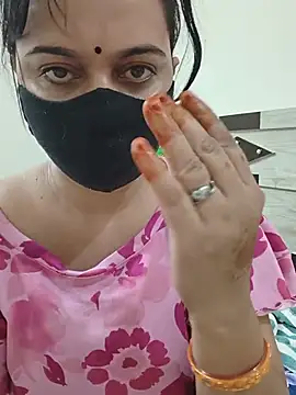 HeartlessGirl online show from 06-21-26, 03:09