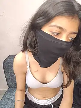 Snapshot of Prihu143 chatting on 06-17-26, 02:40 Prihu143 online show from 06-17-26, 02:40