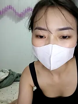 Xiangchuu online show from 05-05-26, 05:32