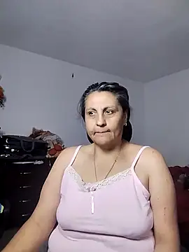 Merlyna Goldenss online show from 04-21-26, 03:02