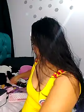 Snapshot of antonelamistresxxx chatting on 06-12-26, 12:31 antonelamistresxxx online show from 06-12-26, 12:31