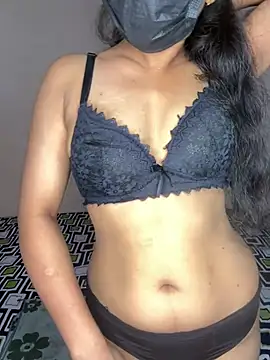 Snapshot of Riya_leone chatting on 07-08-26, 07:40 Riya leone online show from 07-08-26, 07:40