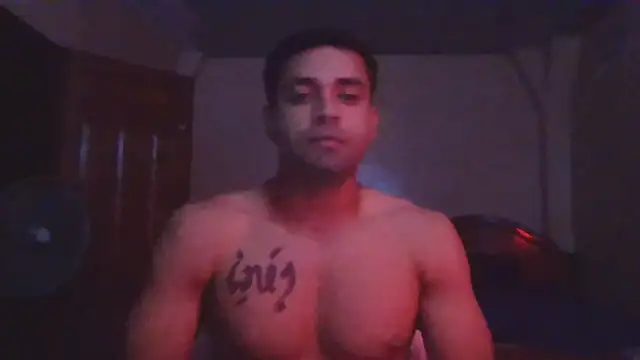 User 02  online show from 07-07-26, 04:26