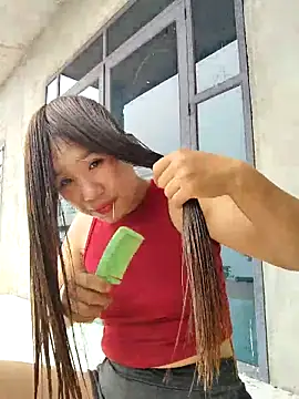 xinhxinh-cute online show from 04-16-26, 03:51