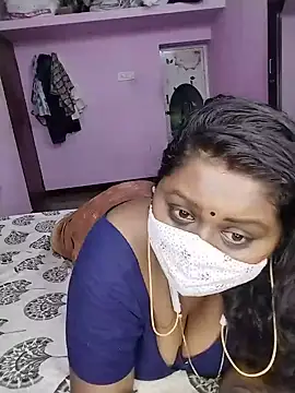 Snapshot of Tamil-Dhara chatting on 06-19-26, 05:39 Tamil-Dhara online show from 06-19-26, 05:39