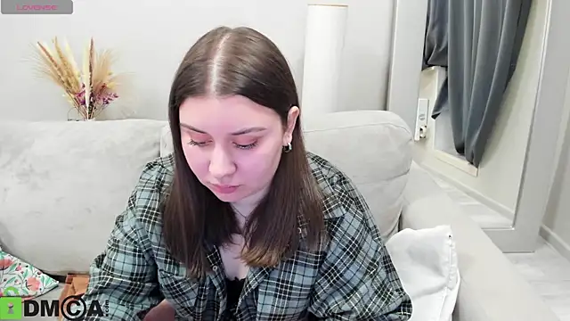 Snapshot of Maya_Raay chatting on 04-01-26, 02:01 Maya Raay online show from 04-01-26, 02:01