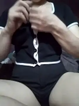 AnnieAngelxx online show from 04-12-26, 05:56