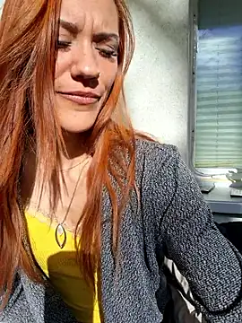 SlimBellaOfficial online show from 04-04-26, 03:09