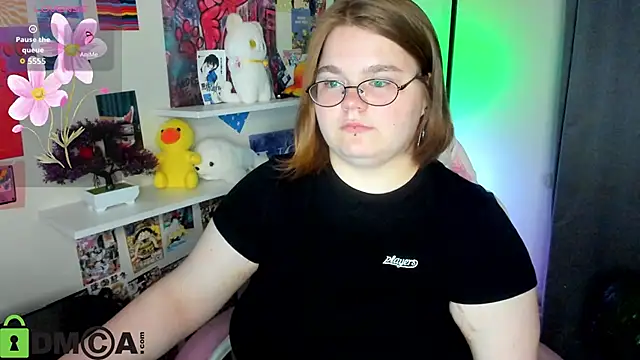 Snapshot of Maneela_Kennedy chatting on 05-16-26, 11:53 Maneela Kennedy online show from 05-16-26, 11:53