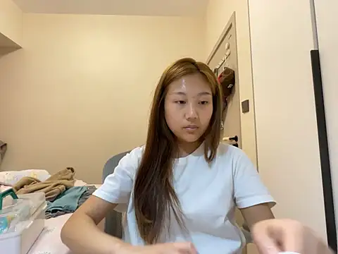 tutu512 online show from 05-04-26, 02:46