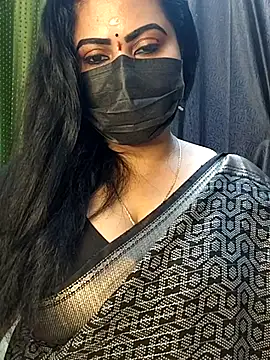 Snapshot of Anushka_flower chatting on 04-03-26, 03:10 Anushka flower online show from 04-03-26, 03:10