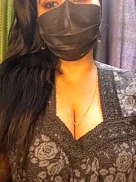 Snapshot of Anushka_flower chatting on 05-19-26, 01:56 Anushka flower online show from 05-19-26, 01:56