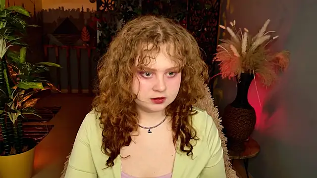 SaraSweetness online show from 04-02-26, 08:45