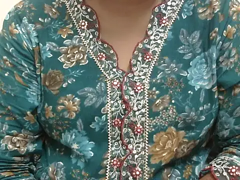 Sana Khaan online show from 03-26-26, 11:16