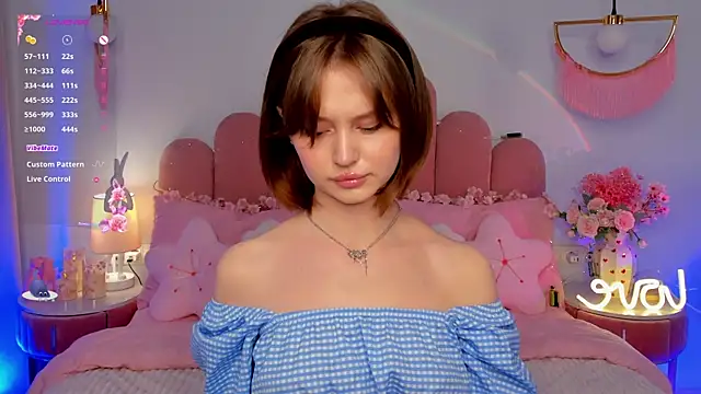 Snapshot of MariLew chatting on 04-24-26, 05:32 MariLew online show from 04-24-26, 05:32