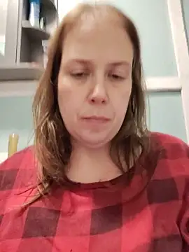 Snapshot of 023thickandjuicy07 chatting on 06-17-26, 02:58 023thickandjuicy07 online show from 06-17-26, 02:58