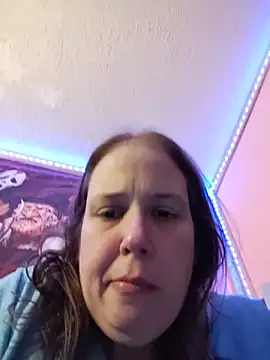 Snapshot of 023thickandjuicy07 chatting on 06-18-26, 03:07 023thickandjuicy07 online show from 06-18-26, 03:07