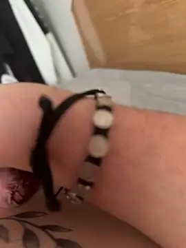 boiche online show from 04-28-26, 04:34