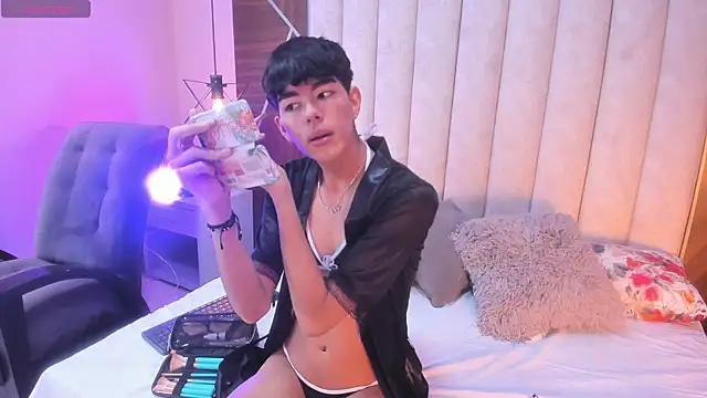 CAROLYNFOSTER online show from 03-28-26, 10:26