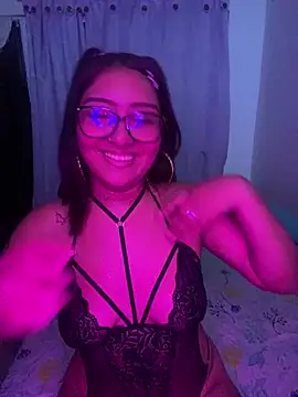 bellakaterin online show from 03-27-26, 04:07