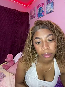 Snapshot of Scarlett_126 chatting on 04-08-26, 03:50 Scarlett 126 online show from 04-08-26, 03:50