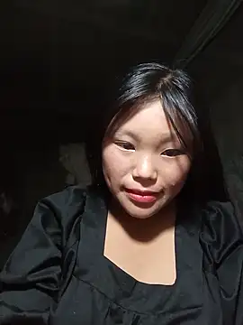 Snapshot of Snow-queen chatting on 05-18-26, 01:39 Snow-queen online show from 05-18-26, 01:39