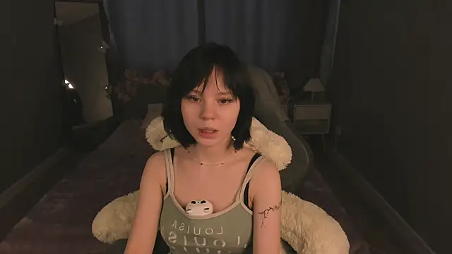 Loly Cuttie online show from 05-04-26, 01:18