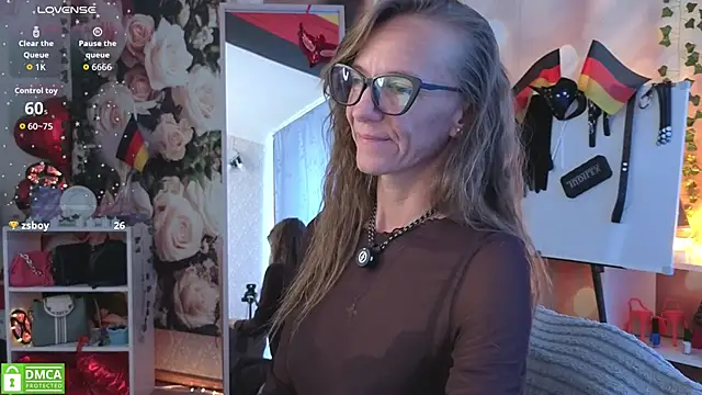 jesica mooonn online show from 06-20-26, 04:26