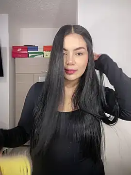 Cami olarte online show from 06-21-26, 05:59