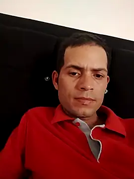 Snapshot of johancastw chatting on 03-26-26, 08:58 johancastw online show from 03-26-26, 08:58