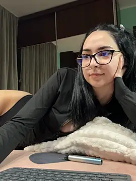 TheaMerve online show from 03-28-26, 09:36