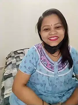 Snapshot of Hoty_bhabii chatting on 04-18-26, 08:40 Hoty bhabii online show from 04-18-26, 08:40