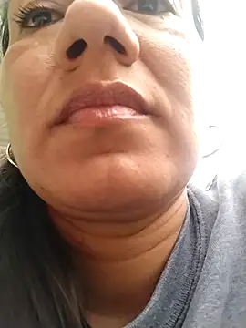 Snapshot of danna_tt chatting on 07-14-26, 08:14 danna tt online show from 07-14-26, 08:14