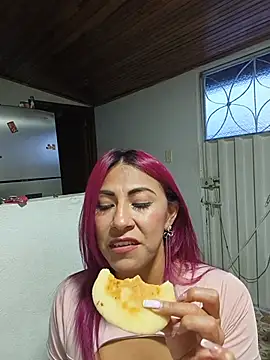 tatianabelli online show from 07-18-26, 11:08