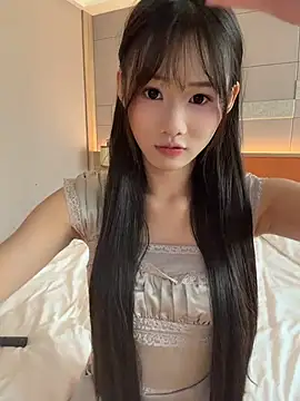 Snapshot of anan_baby chatting on 07-04-26, 01:01 anan baby online show from 07-04-26, 01:01