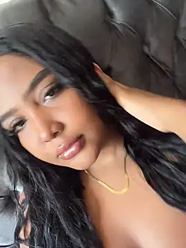 Snapshot of DaniXxx1 chatting on 04-07-26, 04:51 DaniXxx1 online show from 04-07-26, 04:51