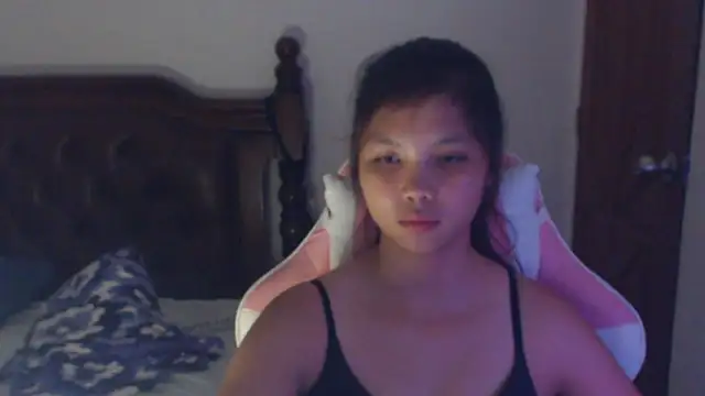 Snapshot of sweet_21_1 chatting on 07-28-26, 08:52 sweet 21 1 online show from 07-28-26, 08:52