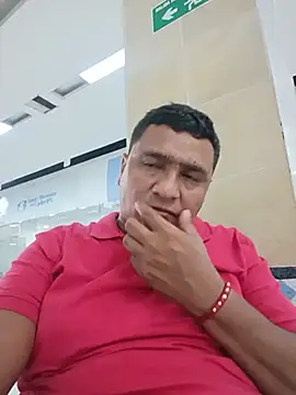 Snapshot of luis20212 chatting on 05-23-26, 03:49 luis20212 online show from 05-23-26, 03:49