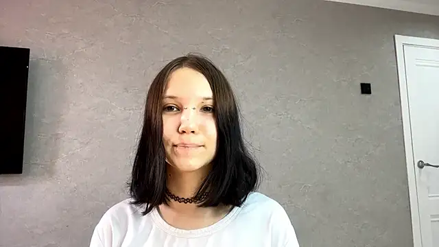 AmeliaMiotii online show from 04-04-26, 10:35