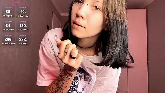 AmeliaMiotii online show from 04-09-26, 10:20